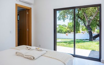 Property slide 46