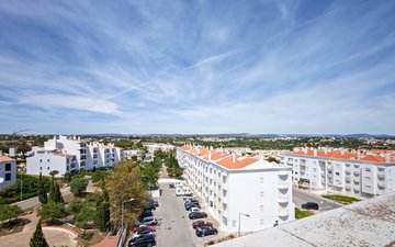 Property slide 25