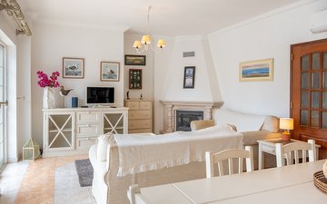 Property slide 31