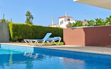 Property slide 41