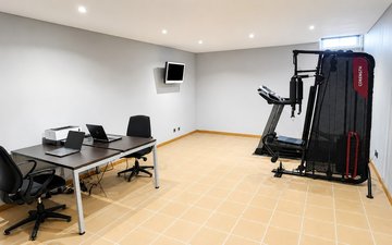 Property slide 79