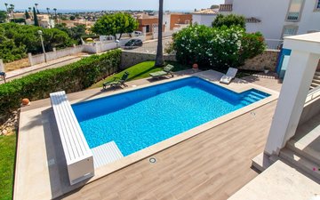 Property slide 28