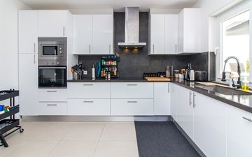 Property slide 22