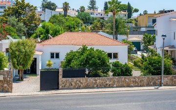 Property slide 79