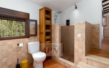 Property slide 18