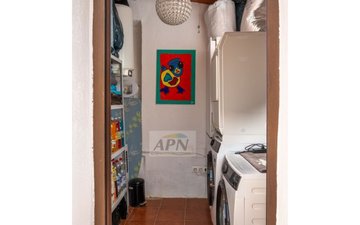 Property slide 25