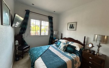 Property slide 14