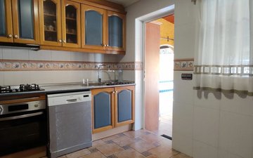 Property slide 15