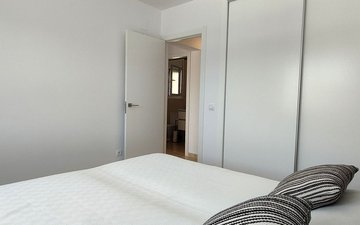 Property slide 21