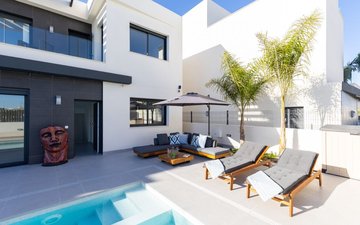 Property slide 22
