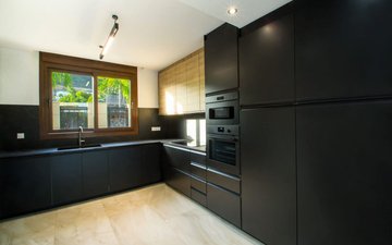 Property slide 8