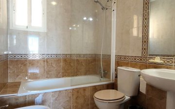 Property slide 21