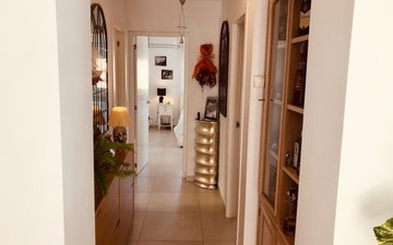 Property slide 24