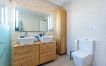 Property slide 5