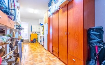 Property slide 23