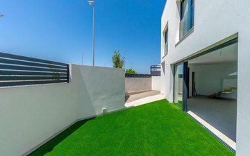 Property slide 20