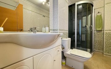 Property slide 21