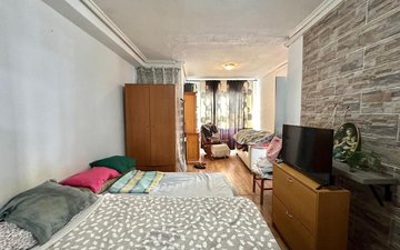 Property slide 19
