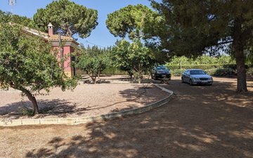 Property slide 24