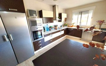 Property slide 12