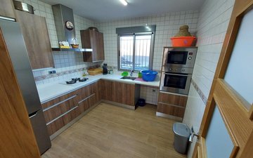 Property slide 14