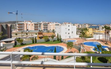 Property slide 21
