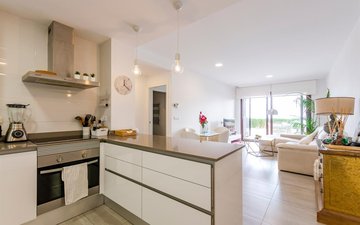 Property slide 10