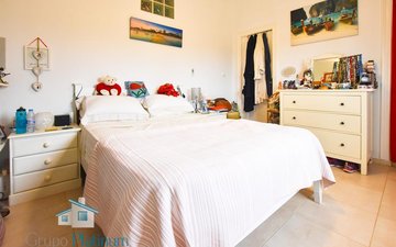 Property slide 42