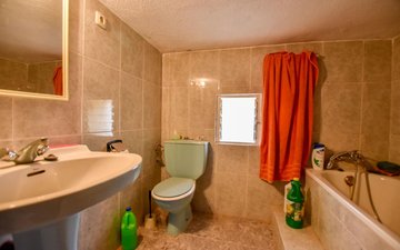 Property slide 38