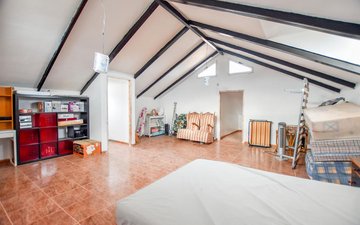 Property slide 31