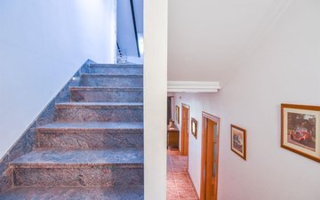 Property slide 32