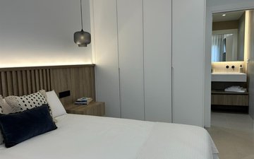 Property slide 18