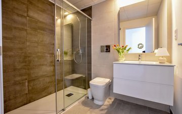 Property slide 16
