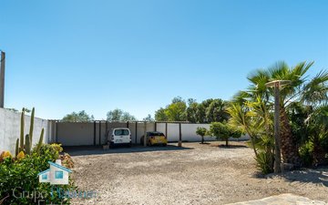 Property slide 49