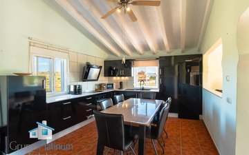 Property slide 40