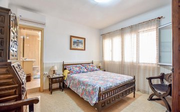 Property slide 28