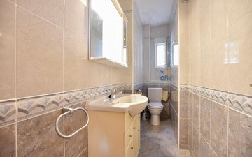 Property slide 31
