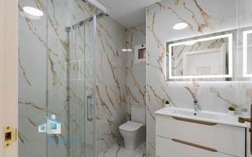 Property slide 10
