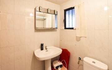 Property slide 23
