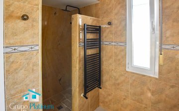 Property slide 20