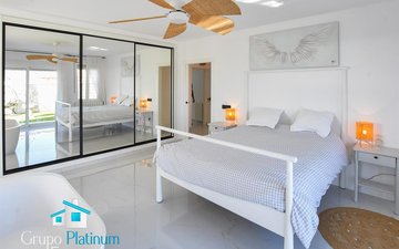 Property slide 22