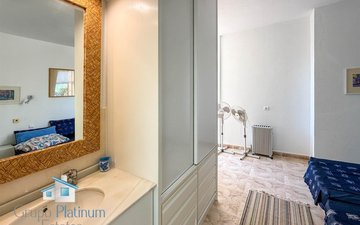 Property slide 12
