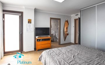 Property slide 16
