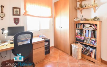Property slide 20