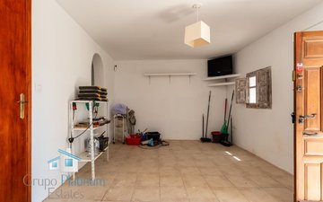 Property slide 47