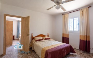 Property slide 41