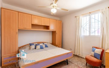 Property slide 44