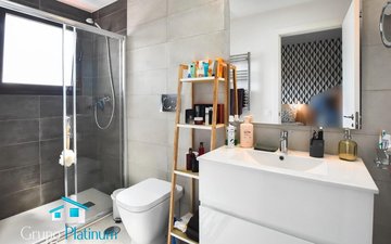 Property slide 15
