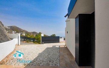 Property slide 18