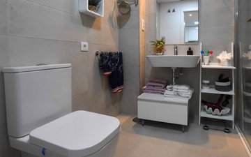 Property slide 27